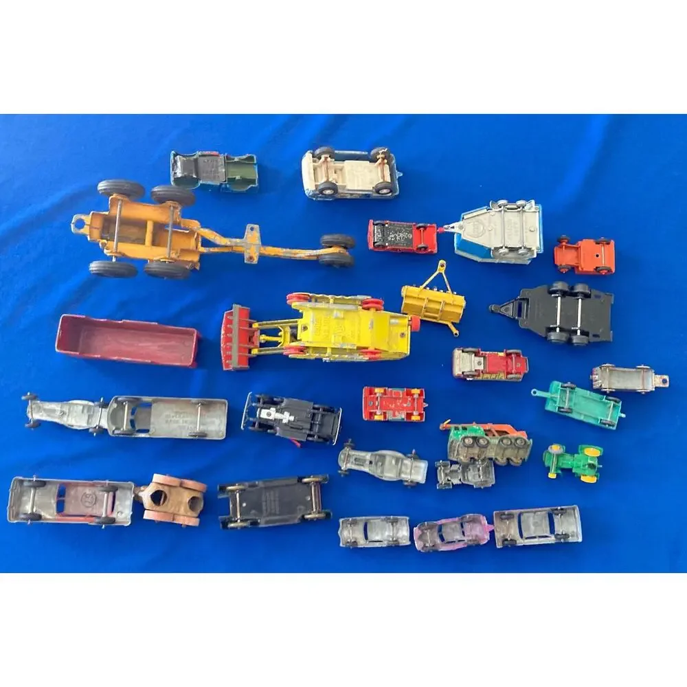 VTG Diecast Corgi Rio Tootsie Matchbox Lesney Toy Lot Bundle Wooden Wheel Others